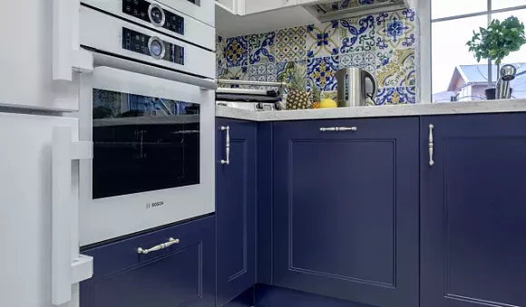Синяя кухня